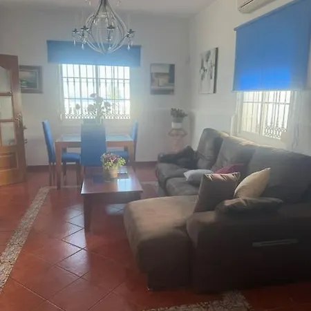 Natalia, Benajarafe Holiday home *